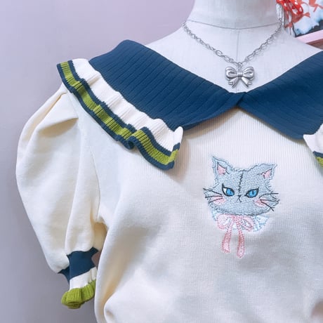 Bad mood kittyパフスリニットソー