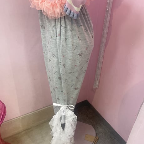 Cat⭐︎スリットレースパンツ