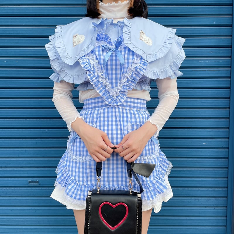 新品未使用 アンプリ ハートエプロン ギンガムチェック　サックス ロリータ 新品未使用 アンプリ ハートエプロン ギンガムチェックサックス ロリータ