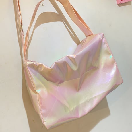 シャイニースクエアショルダーバッグ