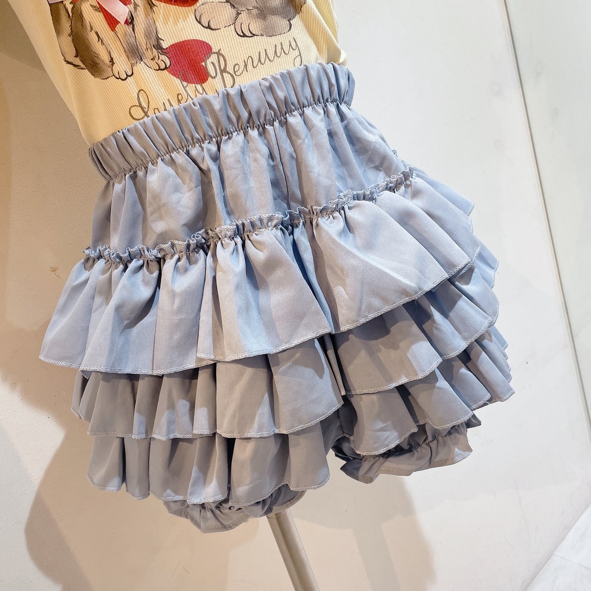 ティアードフリルカラーショートパンツ | Romantic Standard