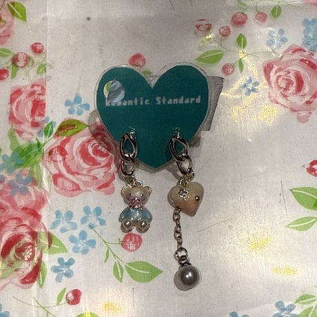 メルヘン♡bearピアス