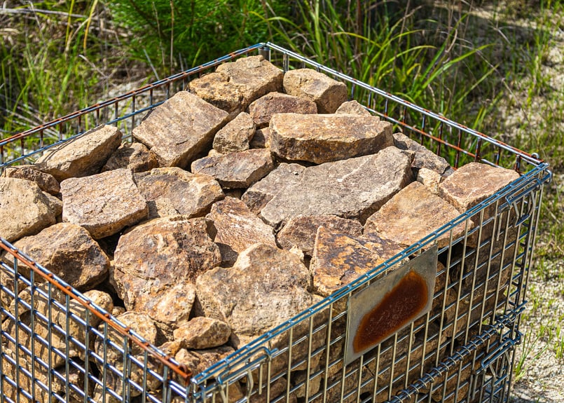 レッドストーン200-300mm サビ石 錆石 20kg | マウンテン マテリアルズ