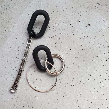 MattBLACK×Silver pierce