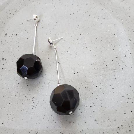 Mirrorball Pierce