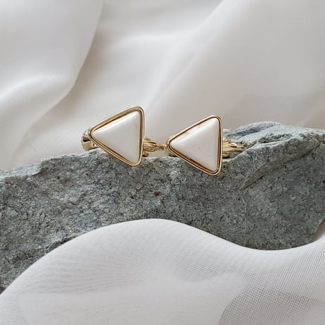 Stone earring