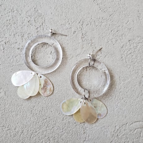 Clear ring×shell