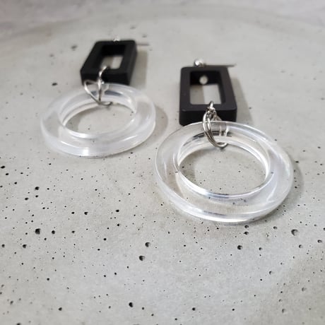 squareBLACK×clearRING