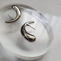 silver drop pierce