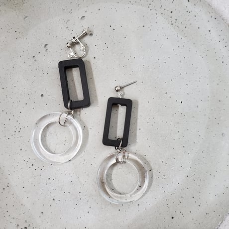 squareBLACK×clearRING