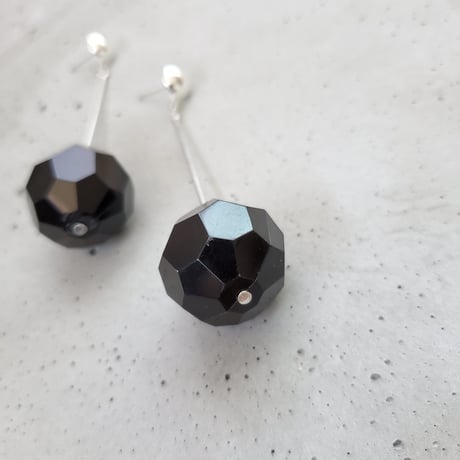 Mirrorball Pierce