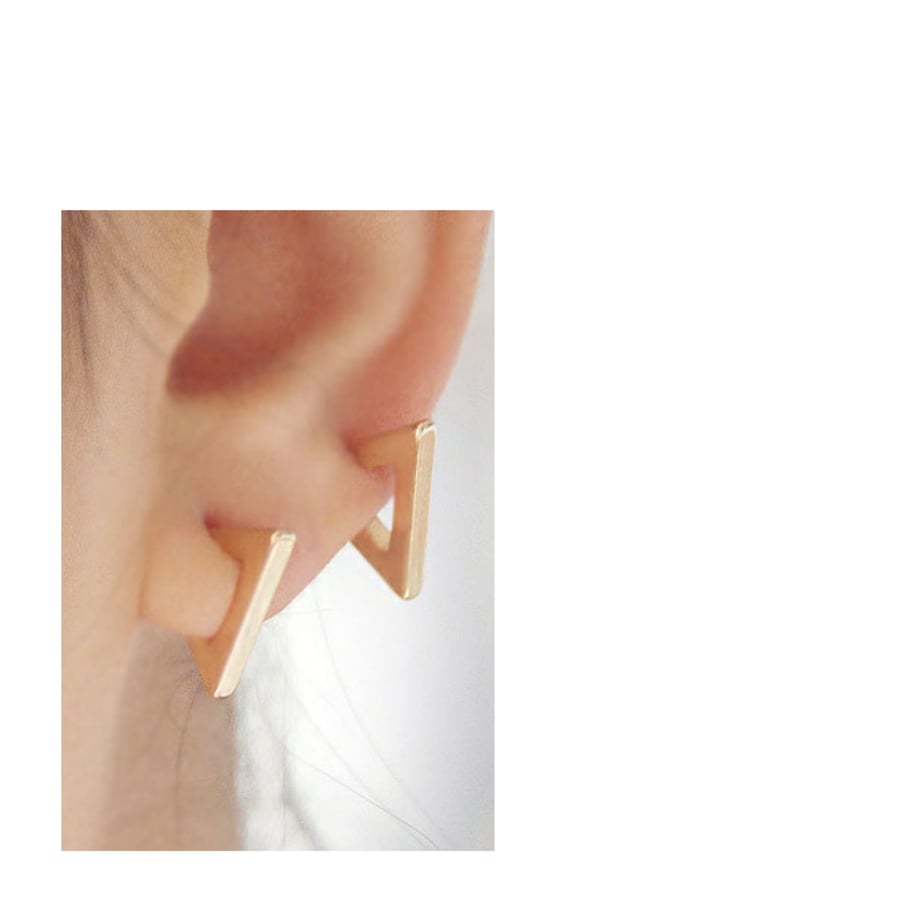 5ea65bfb55fa0353b9ee82e0