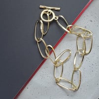 gold chain necklace