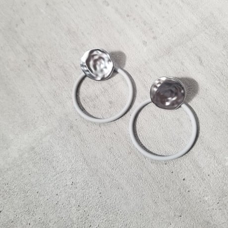 UNERIsilver×grayrubber