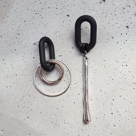MattBLACK×Silver pierce