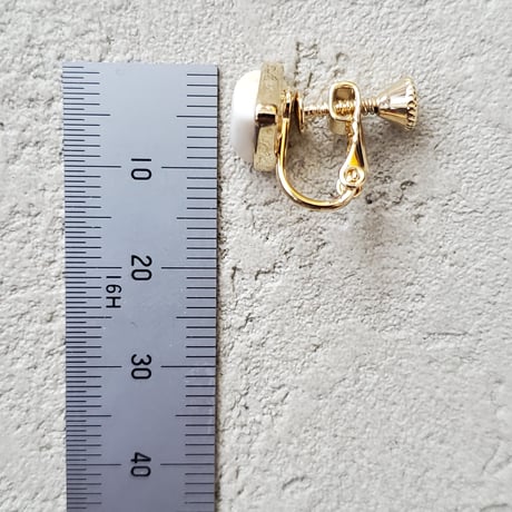 Stone earring
