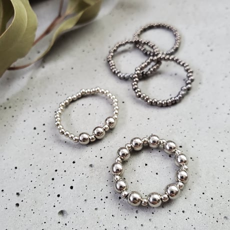 Silver beads ring