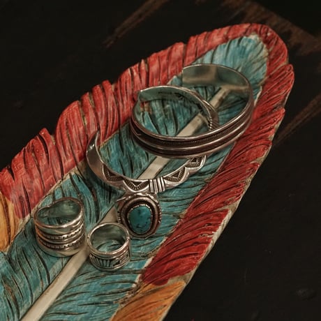Rainbow Trading Feather Tray