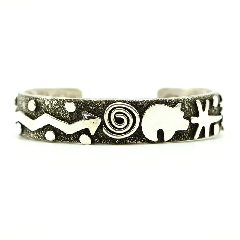 Indian Jewelry Bangle by Alex Sanchez | NewDeal