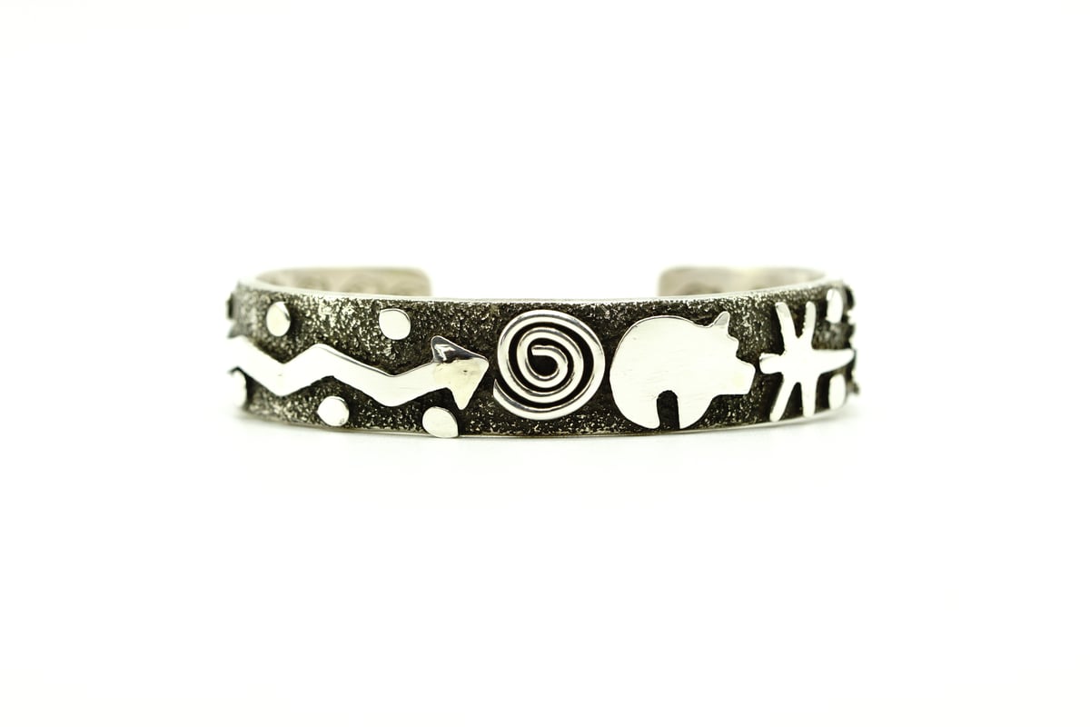 Indian Jewelry Bangle by Alex Sanchez | NewDeal