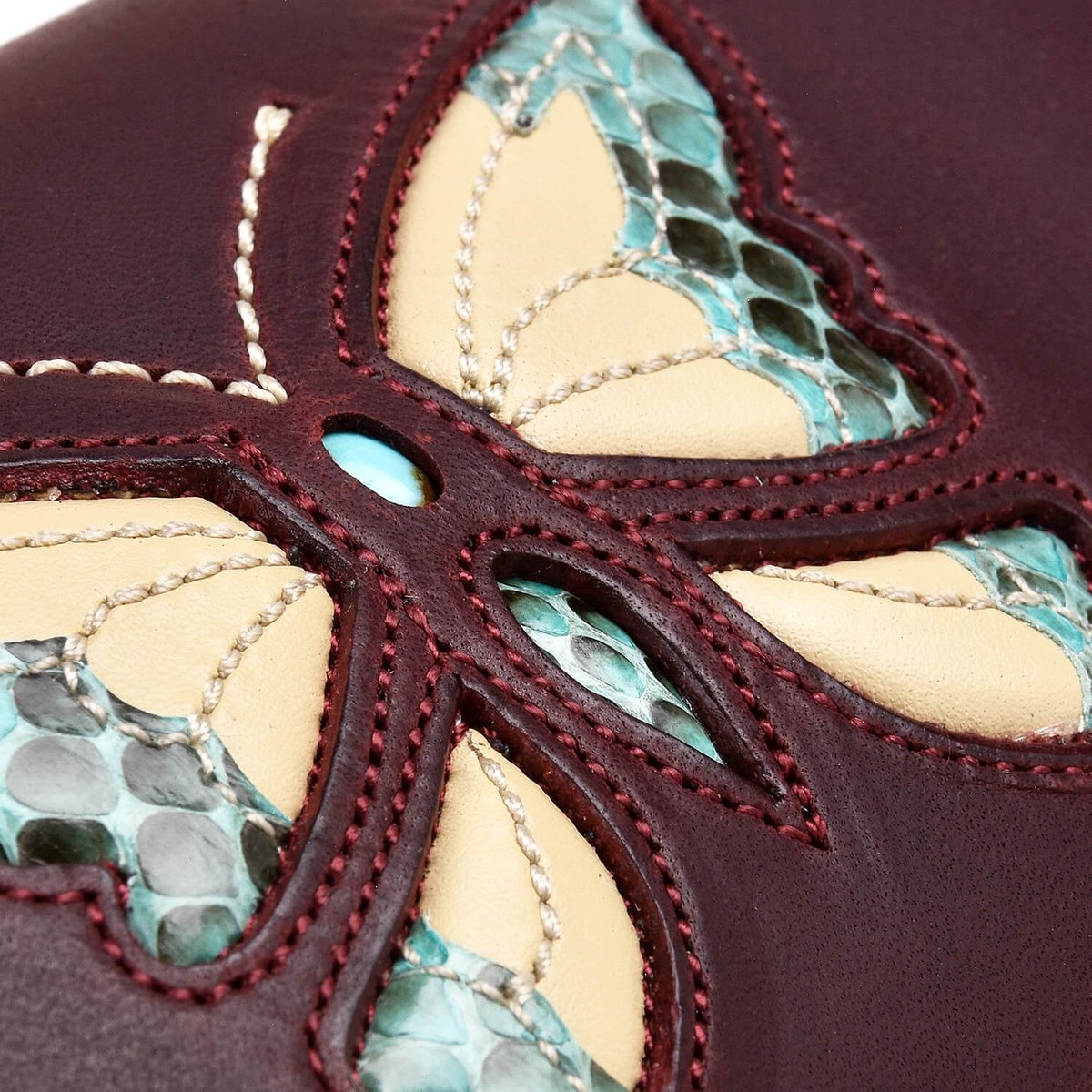 FUNNY DDB “BUTTERFLY” | NewDeal