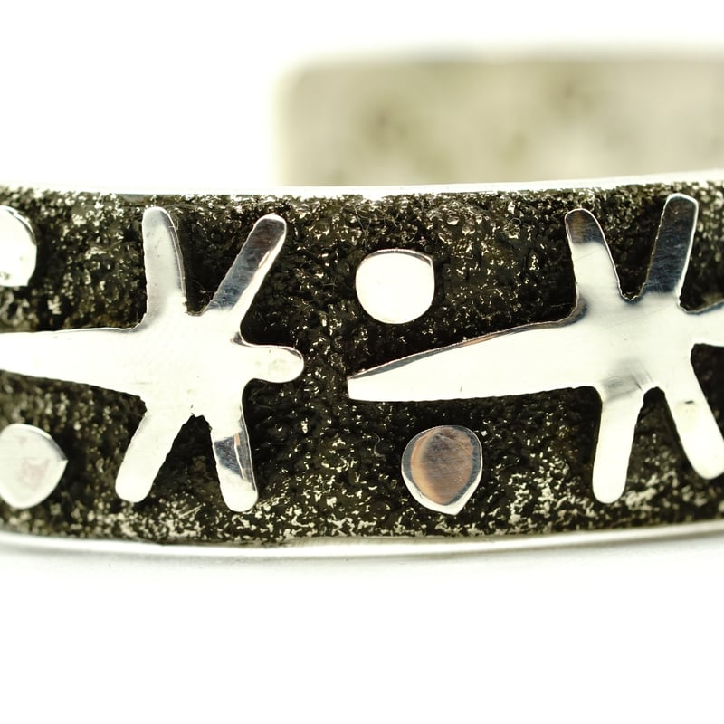 Indian Jewelry Bangle by Alex Sanchez | NewDeal