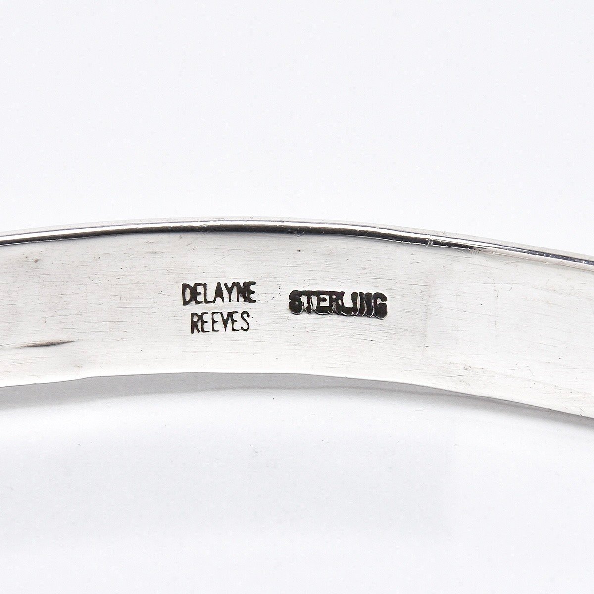 Indian Jewelry NAVAJO Bangle Made by Delayne Re