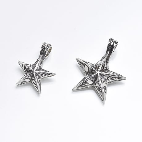 FUNNY HAND ENGRAVED STAR PENDANT “M”