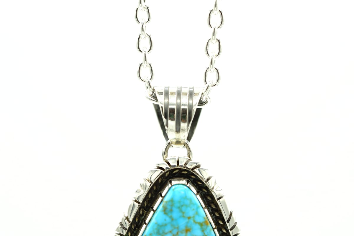 Indian Jewelry NAVAJO Top Made by Kevin Ramone