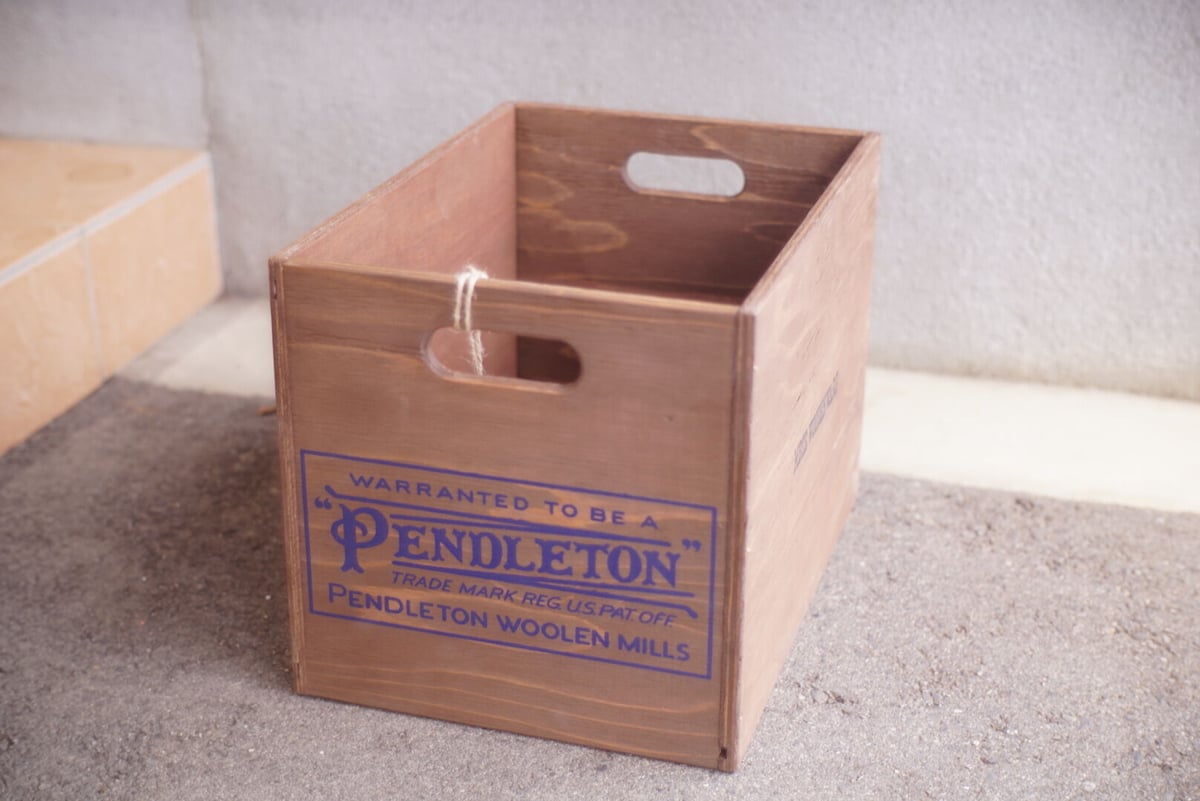PENDLETON Tall Wood Box | NewDeal PENDLETON Tall Wood Box | NewDeal