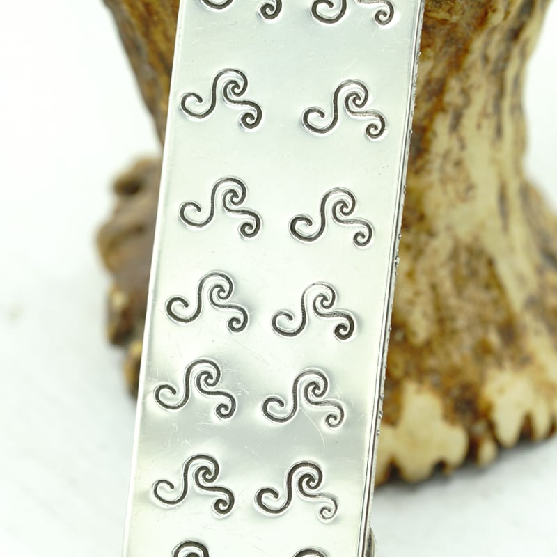 Indian Jewelry Top by Alex Sanchez | NewDeal