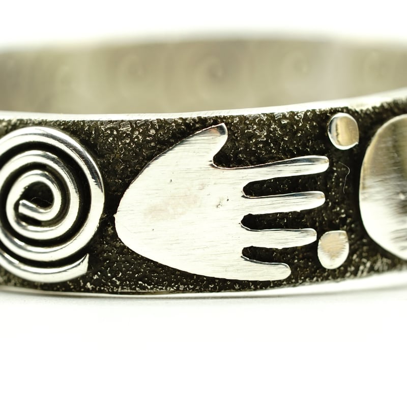 Indian Jewelry Bangle by Alex Sanchez | NewDeal