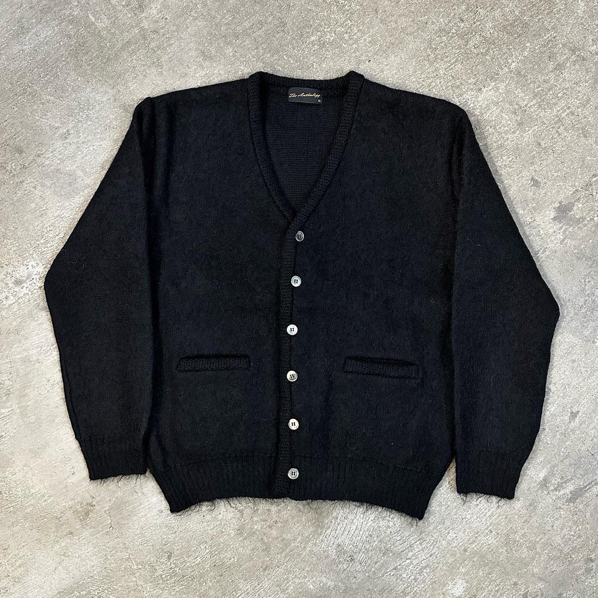 mohair cardigan | THE ANTHOLOGY OFFICIAL mohair cardigan | THE ANTHOLOGY OFFICIAL