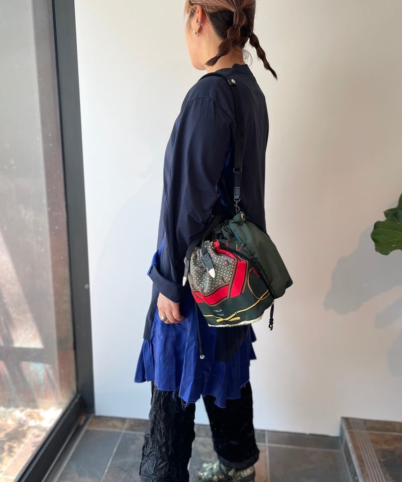 TOGA TOO PRINT DRAWSTRING BAG ネイビー TOGA TOO PRINT DRAWSTRING BAG ネイビー