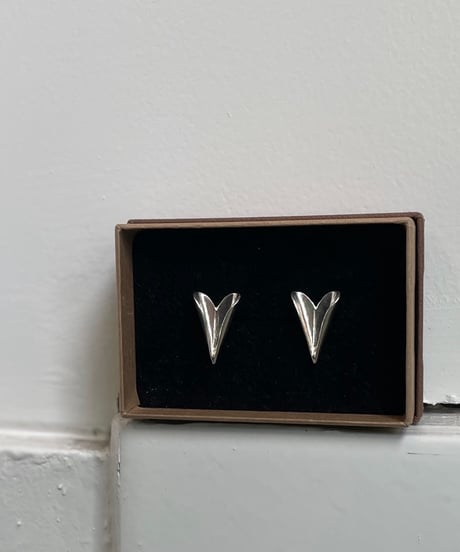 MIRIT WEINSTOCK/Petit Folded Hearts studs/GOLD,SILVER