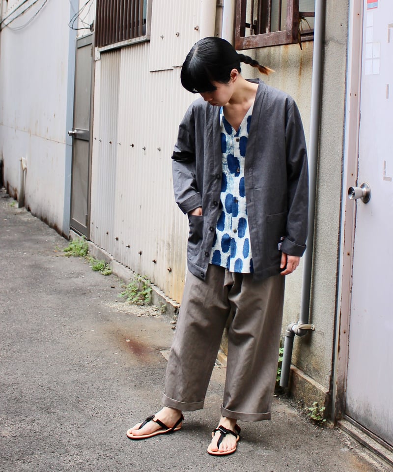 値下げ！！美品　O project ノースリーブ　生成り O project OVERSIZED SLEEVELESS TEE/Waffle - KHAKI - PURAS