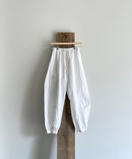 SONO/JAMIE joggers/White,Dusty peach