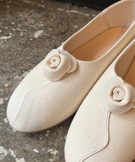 Hender Scheme/bloom/ivory
