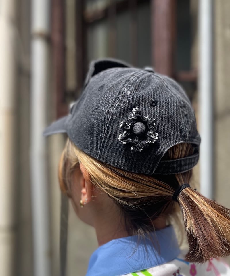 Edwina Hoerl/Denim Cap/Indigo,Black | pain