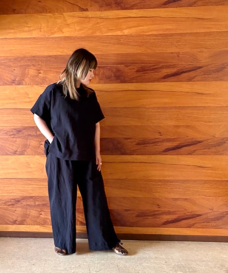 O project/WOVEN TEE COTTON LINEN SEER SUCKER/BLACK