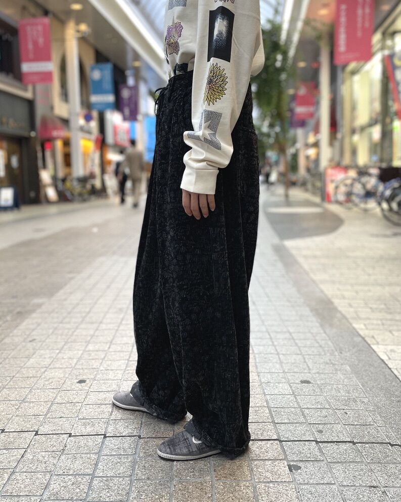 STORY mfg. / LUSH PANTS / ECRU HERBAL, BLACK HE STORY mfg. / LUSH PANTS / ECRU HERBAL, BLACK HE