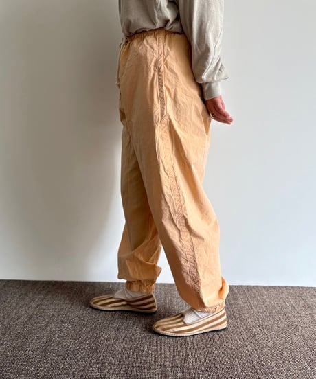 SONO/JAMIE joggers/White,Dusty peach