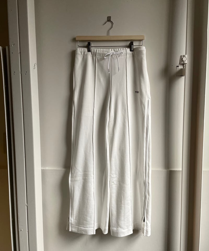 TOGA TOO/WIDE SWEATPANTS/ORANGE,WHITE | pain