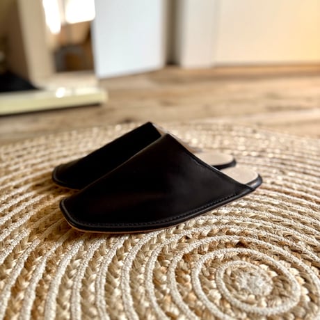 slipper | STORES
