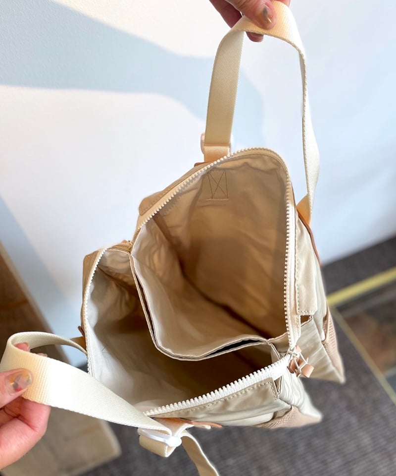 Hender Scheme/functional layered bag/beige,khak