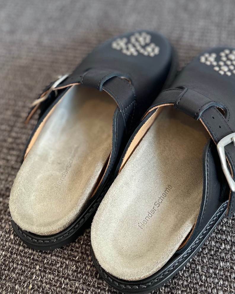 Hender Scheme/dense/black | pain