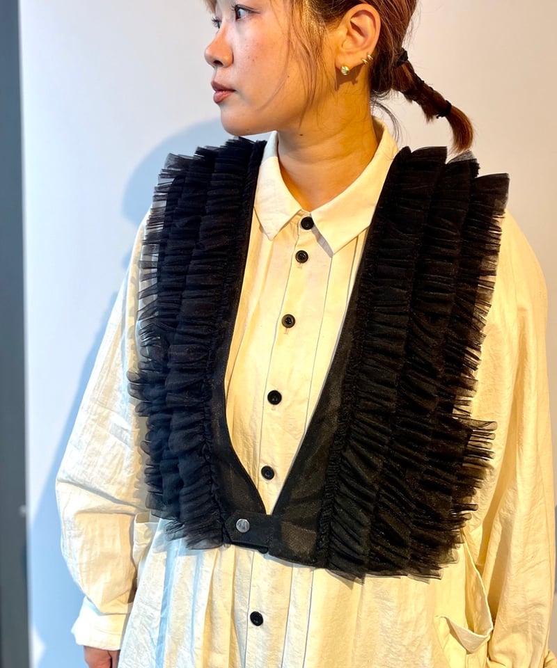 RYU KAGA Faolting tulle vest BLACK