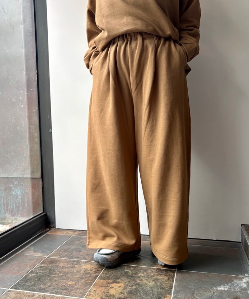 Dulcamara/ワンタックスウェットPT/Green,Ochre | pain