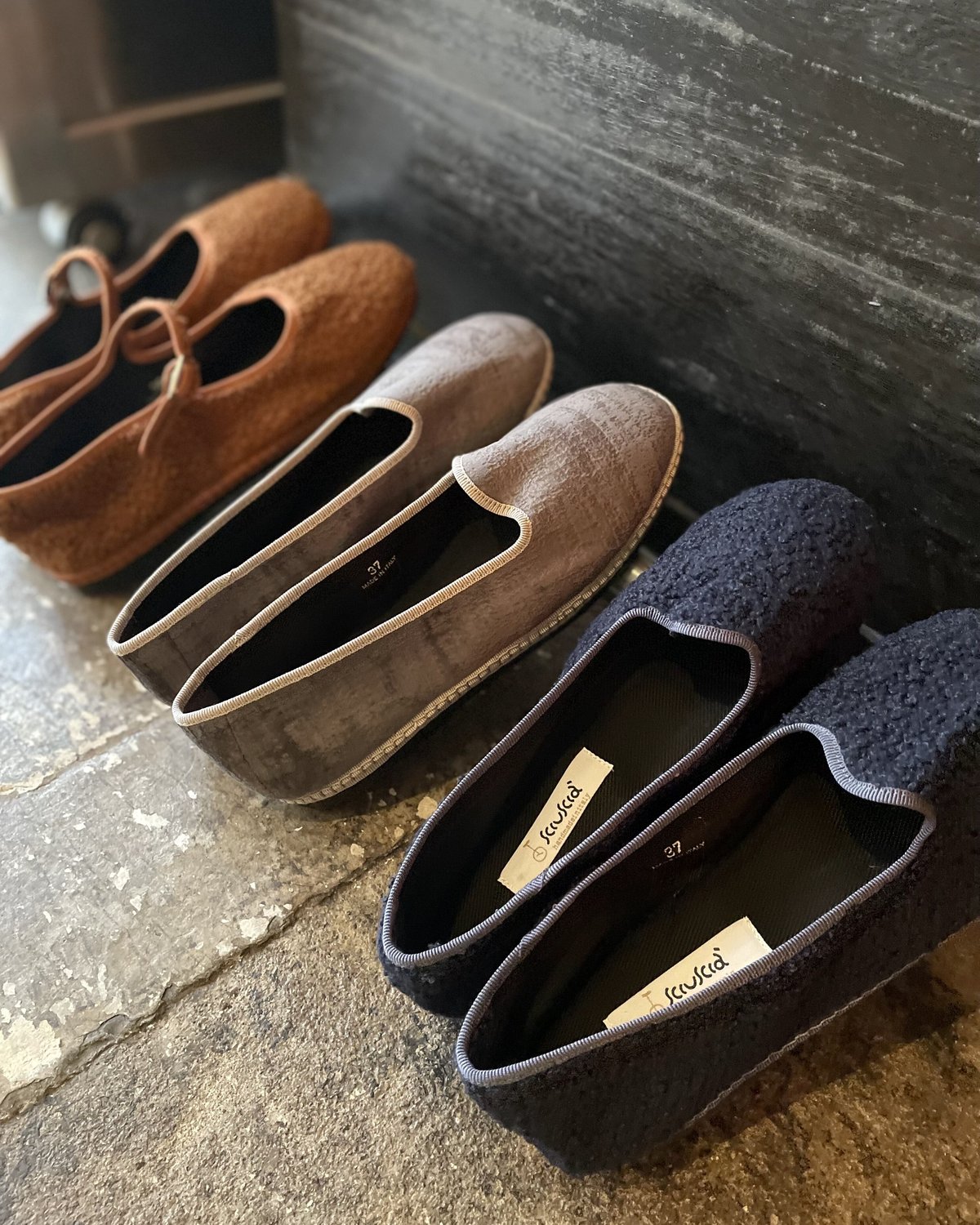 【新品未使用】SciusciàシューシャMARYJANE BISCUIT 37 新品未使用】Sciuscià シューシャMARYJANE BISCUIT 37の通販 by