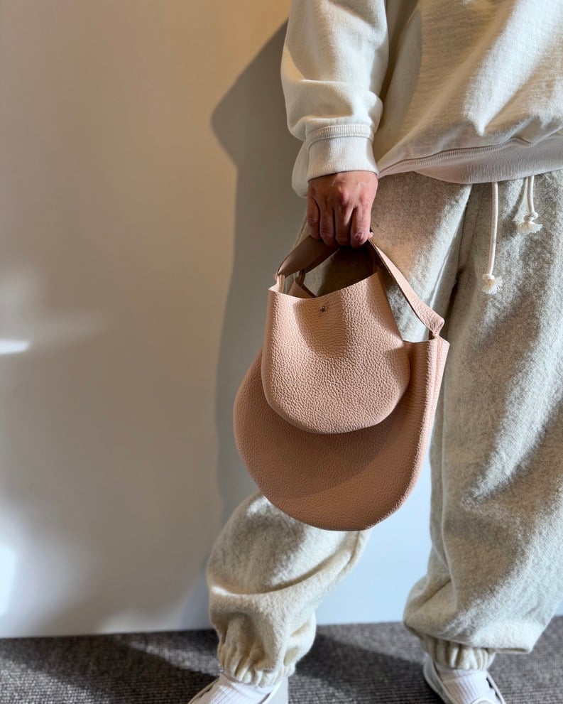 Hender Scheme/one piece bag small/salmon pink |